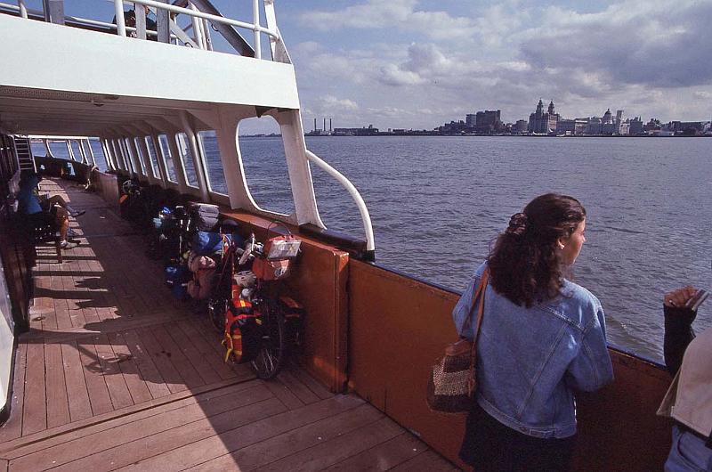 WT 3100 347-10 UK-3 1992 Ferry 'Cross the Mersey.jpg